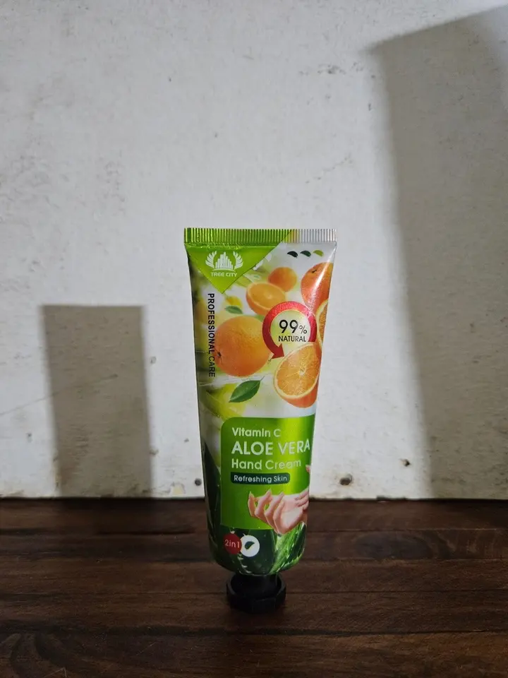 Tree City Aloe Vera Hand Cream Vitamin C, foto 1