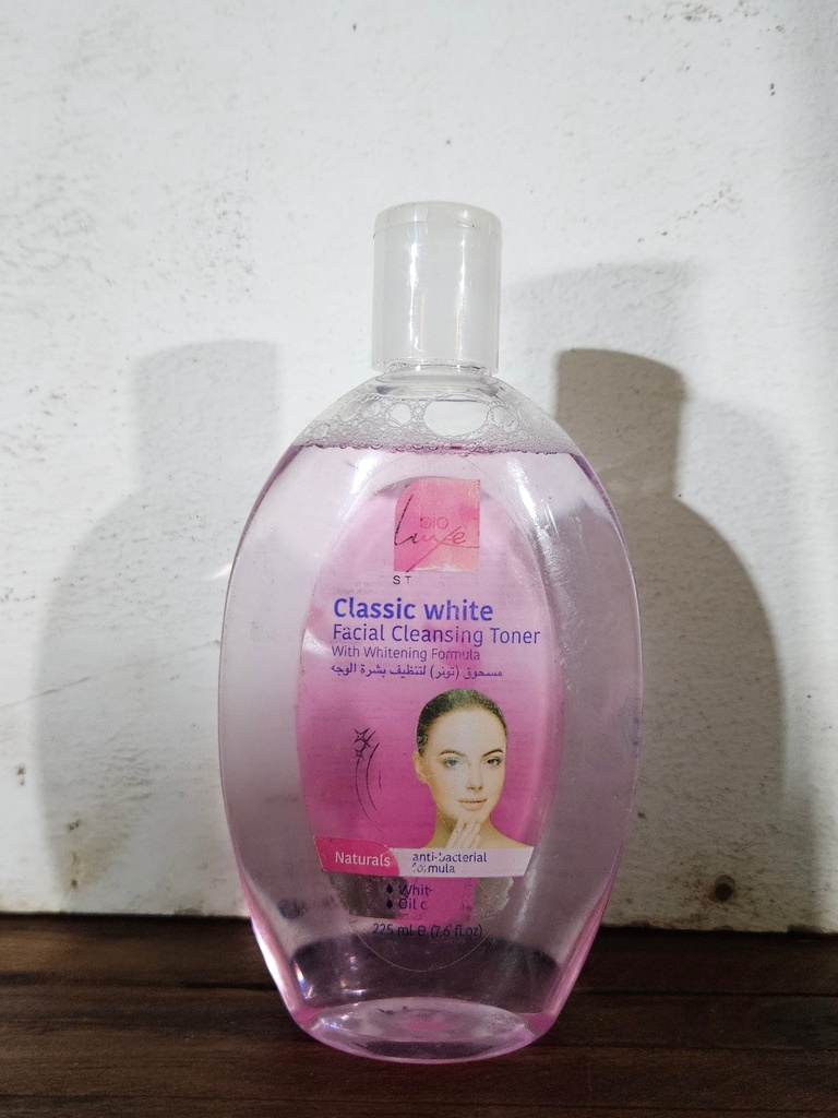 Bio Luxe Facial Cleansing Toner 225ml Classic White